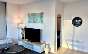 City Style Apartment